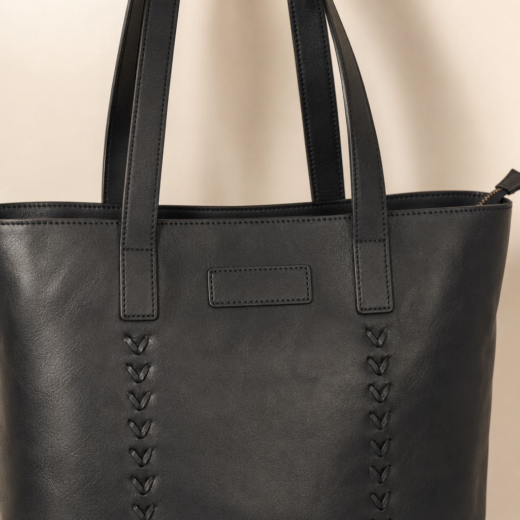 Neo Hand-Laced Leather Tote